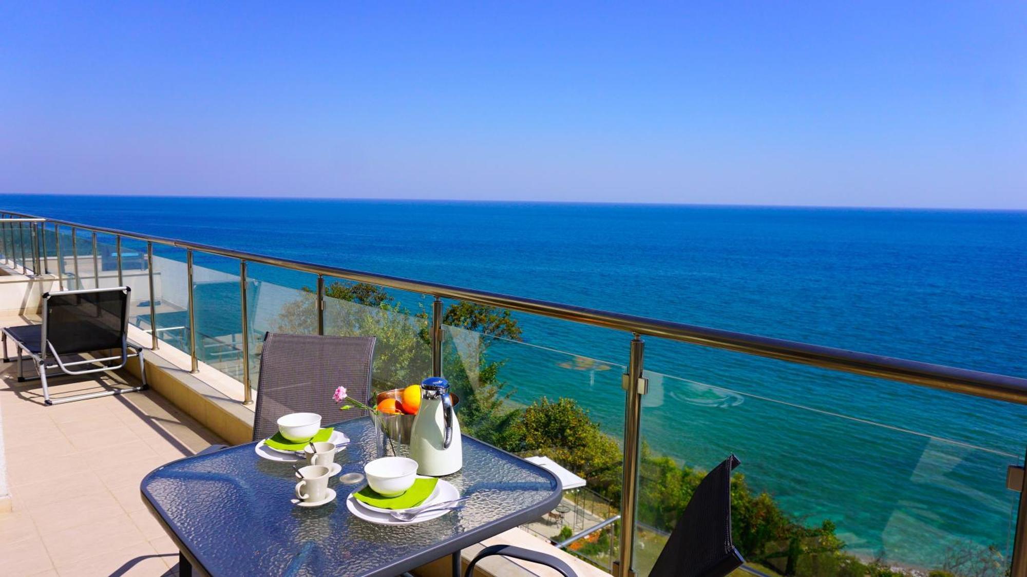 Апартаменти Бяла Клиф На Плажа - Apartments Byala Cliff First Line Luaran gambar
